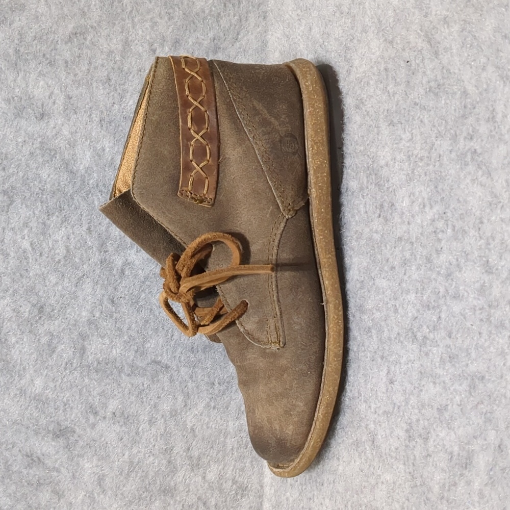 Born Cele Leather Booties Dustressed Round Toe Women's Size 6